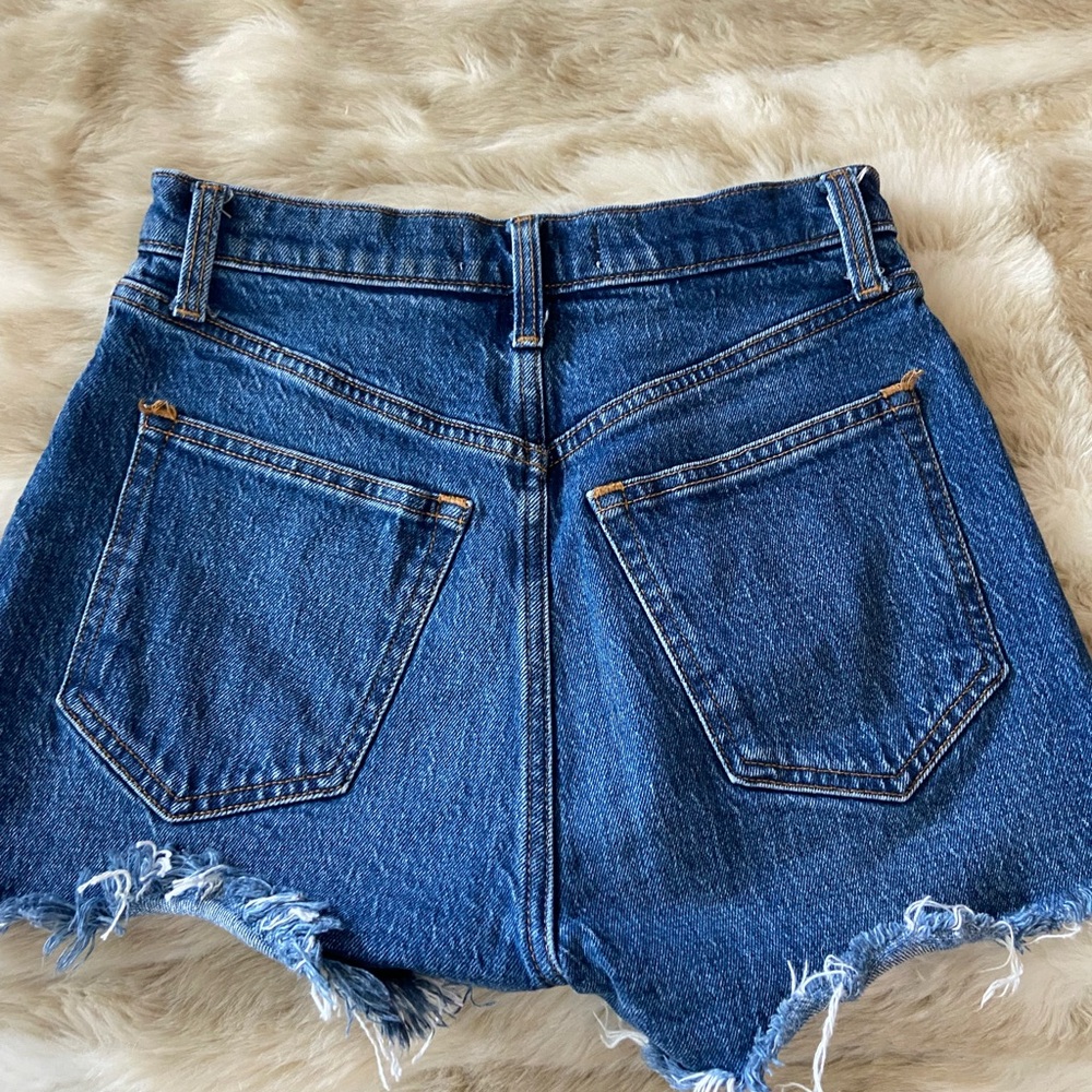 Abercrombie mom denim short - Picture 2 of 3